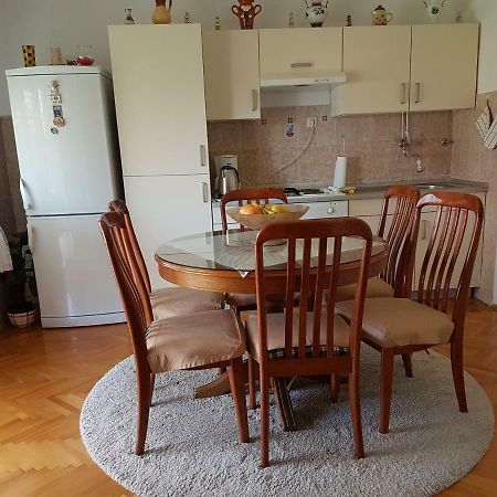 Apartment Marija & Iko Трогир Екстериор снимка